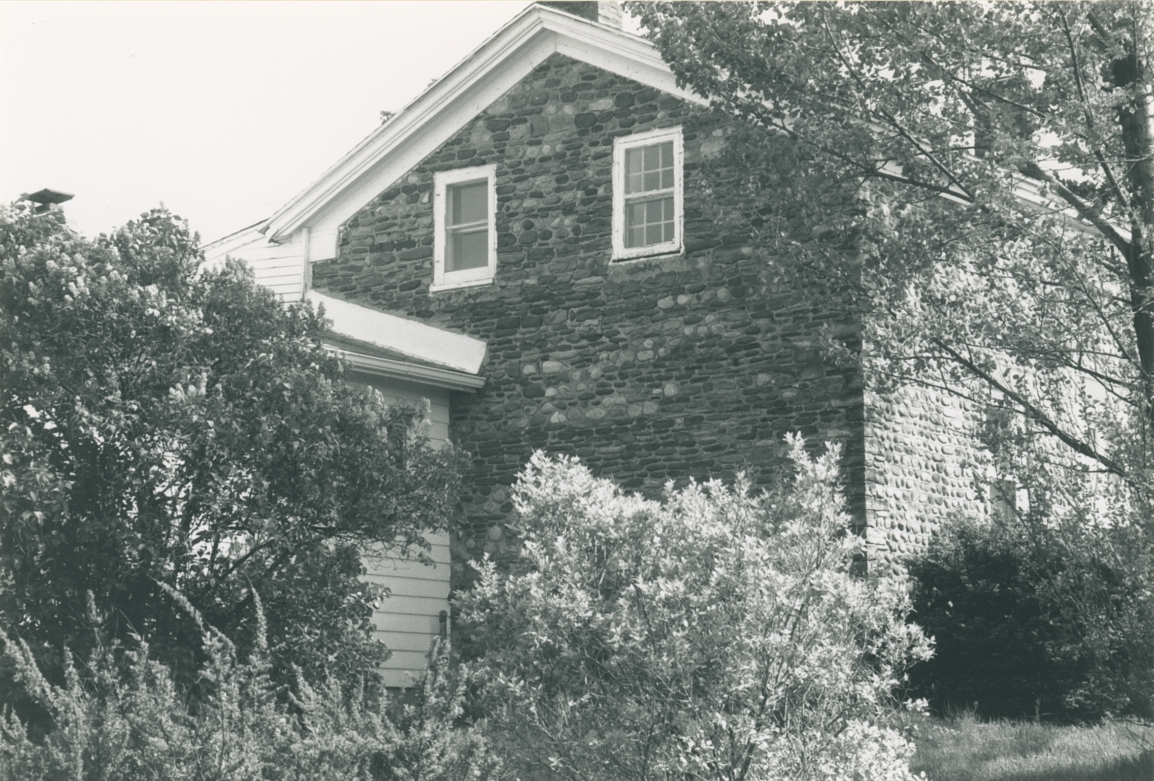 Cla-3 9996 Ridge Rd 1